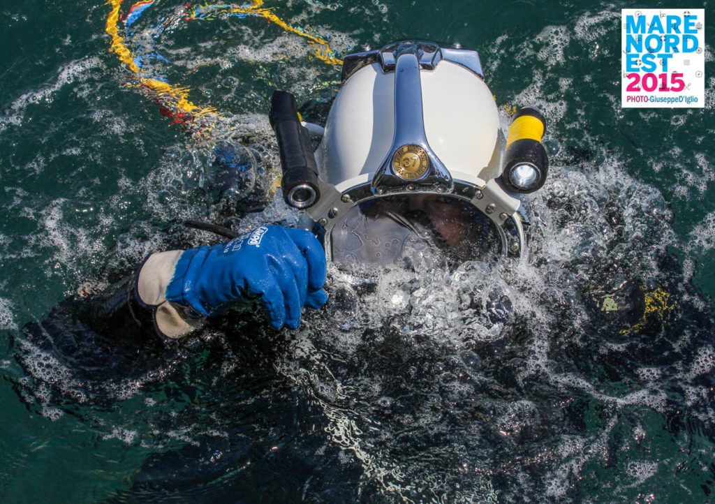Dimostrazione di immersione con Casco e Ombellicale. 2015