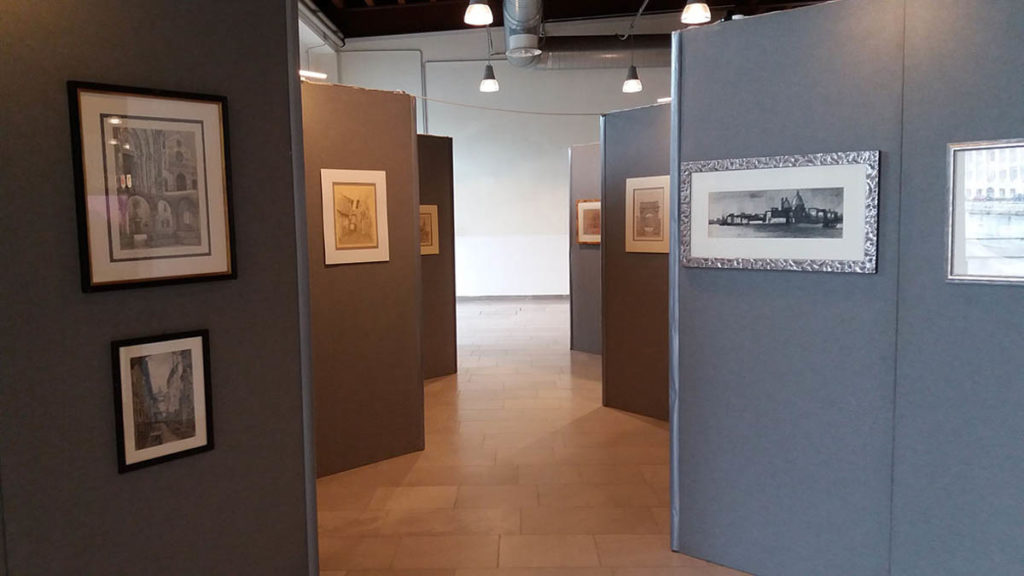 Esposizione pittorica di Nello Pacchietto. Attraverso 100 disegni e alcuni acquerelli, la rassegna – curata da Marianna Accerboni e da Giorgio Parovel di Lux Art Gallery – testimonia il fascino delle coste, dei borghi e delle città che coronano l’alto Adriatico